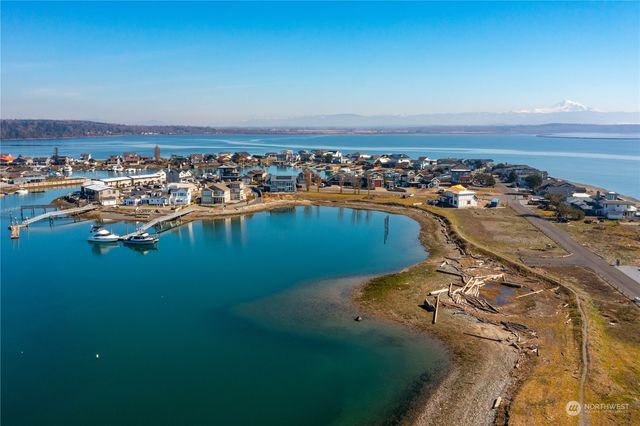 3910 Saltspring Drive, Ferndale, WA 98248