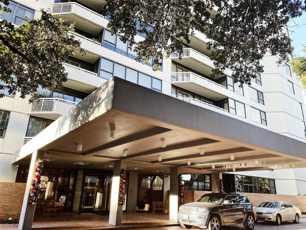 14 Greenway Plaza 23M, Houston, TX 77046