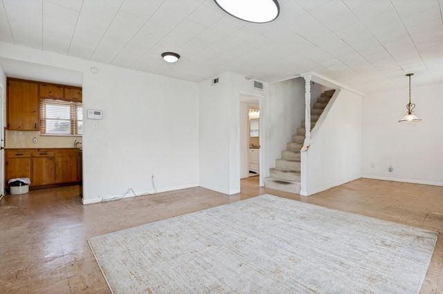 408 Bryan Drive, Arlington, TX 76011