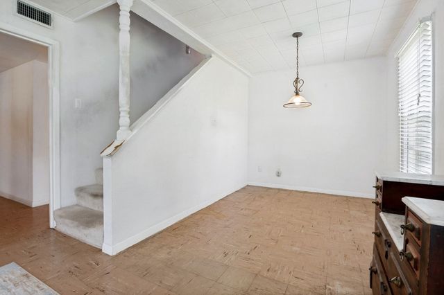 408 Bryan Drive, Arlington, TX 76011