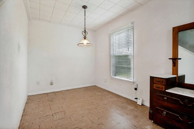 408 Bryan Drive, Arlington, TX 76011