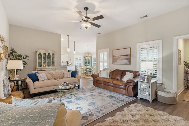 4765 Myrtle West Dr., Loris, SC 29569