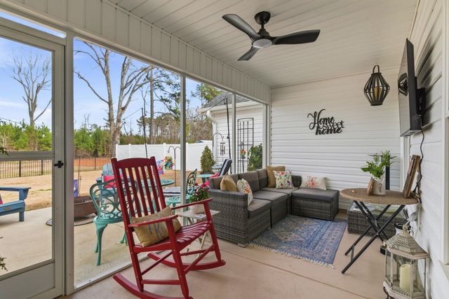 4765 Myrtle West Dr., Loris, SC 29569