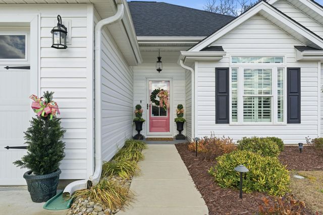 4765 Myrtle West Dr., Loris, SC 29569