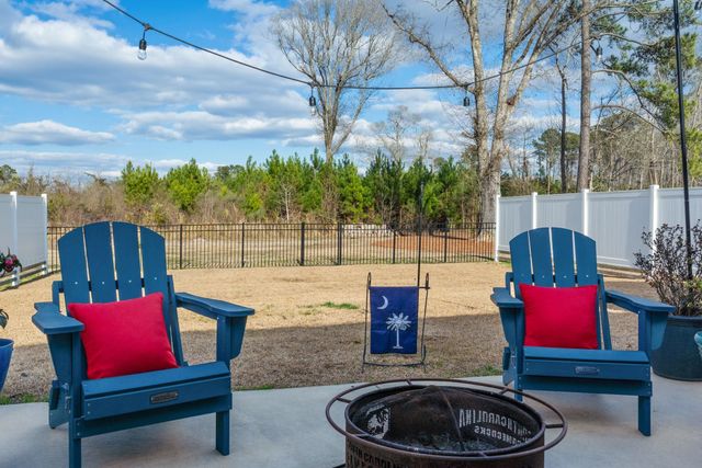 4765 Myrtle West Dr., Loris, SC 29569