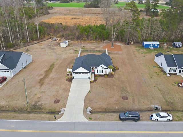 4765 Myrtle West Dr., Loris, SC 29569
