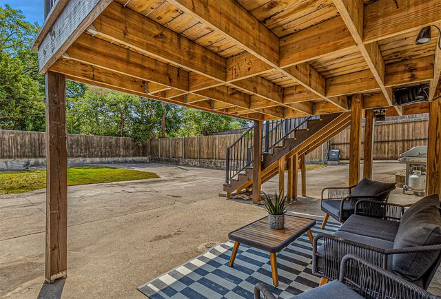 1618 Seevers Avenue, Dallas, TX 75216