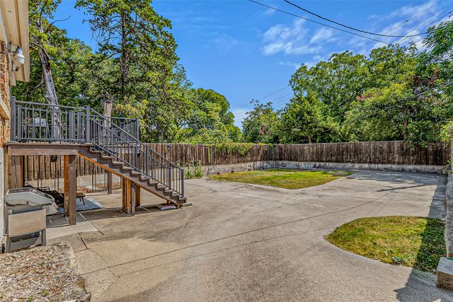 1618 Seevers Avenue, Dallas, TX 75216