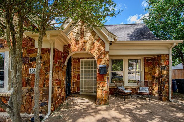 1618 Seevers Avenue, Dallas, TX 75216
