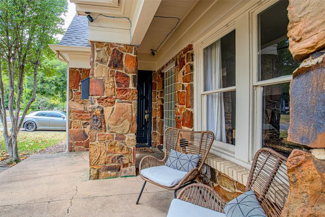 1618 Seevers Avenue, Dallas, TX 75216
