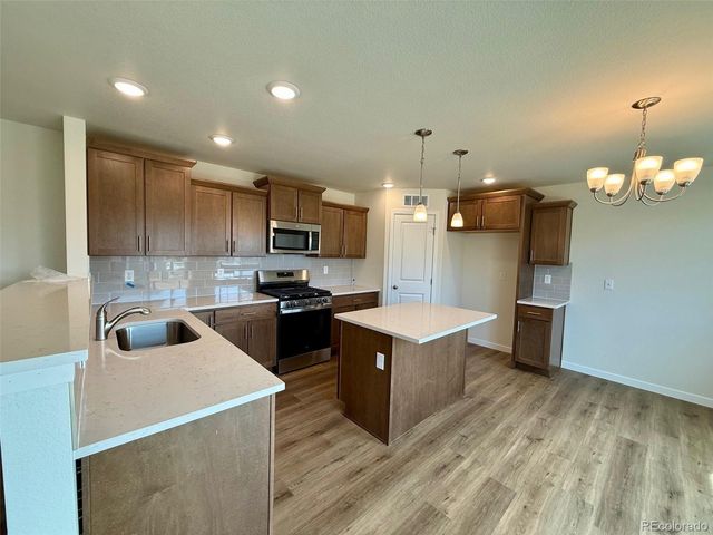 767 N Clubview Street, Watkins, CO 80137