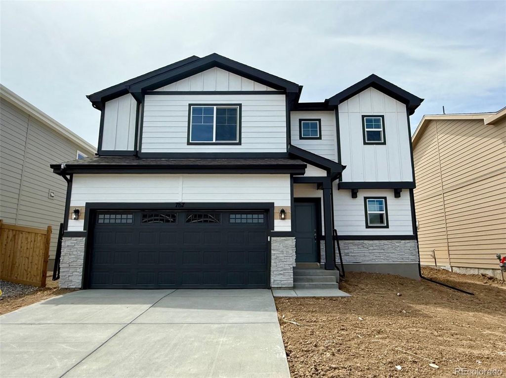 767 N Clubview Street, Watkins, CO 80137