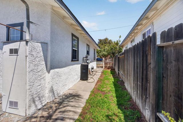 822 E Pleasant Street, Santa Paula, CA 93060
