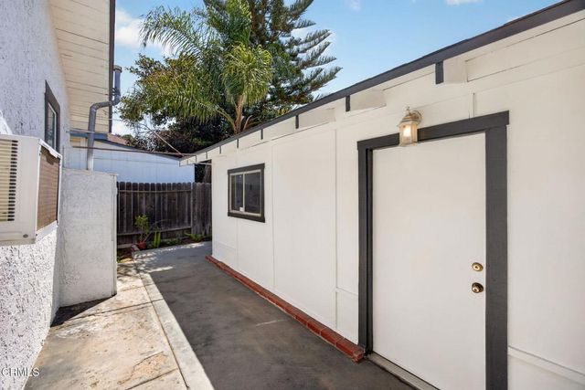 822 E Pleasant Street, Santa Paula, CA 93060