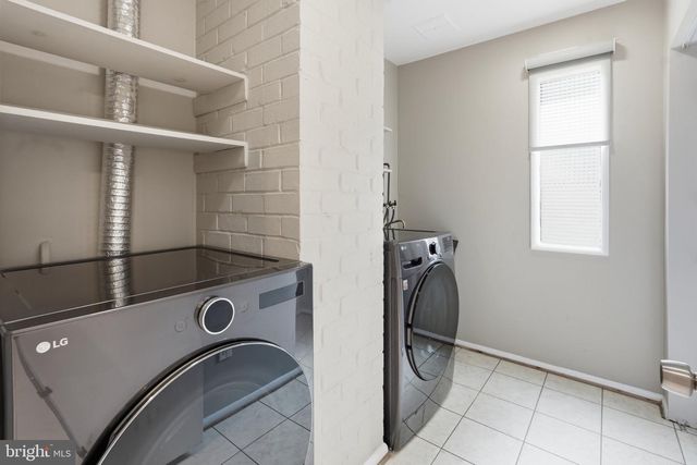 6313 SWORDS WAY, Bethesda, MD 20817