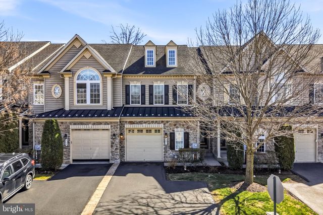 331 VILLAGE WAY, Chalfont, PA 18914