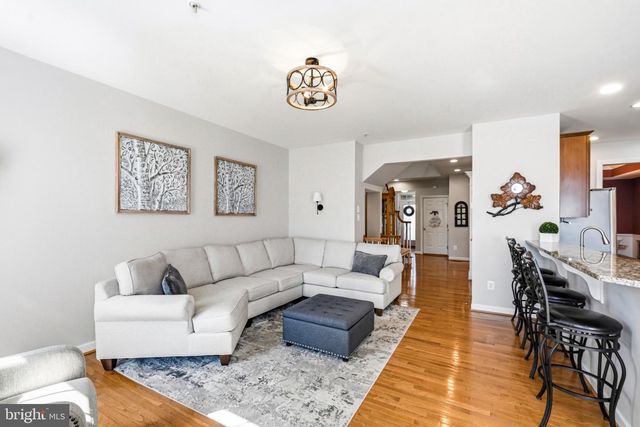 331 VILLAGE WAY, Chalfont, PA 18914