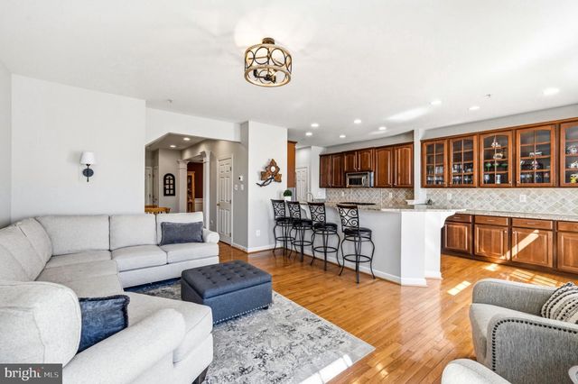 331 VILLAGE WAY, Chalfont, PA 18914