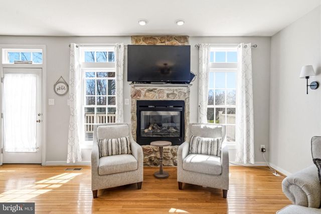 331 VILLAGE WAY, Chalfont, PA 18914