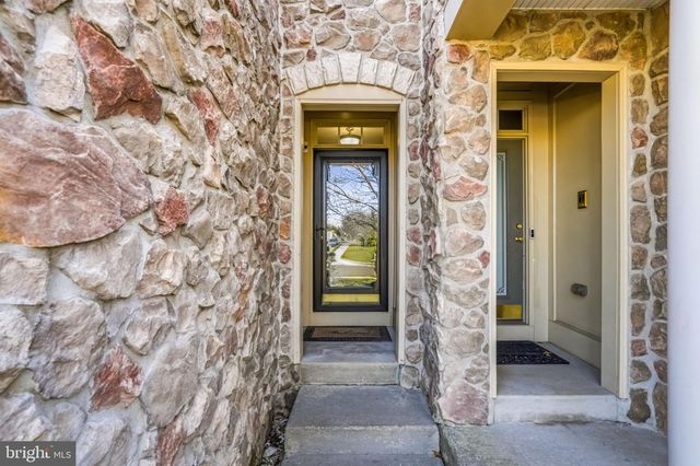 331 VILLAGE WAY, Chalfont, PA 18914