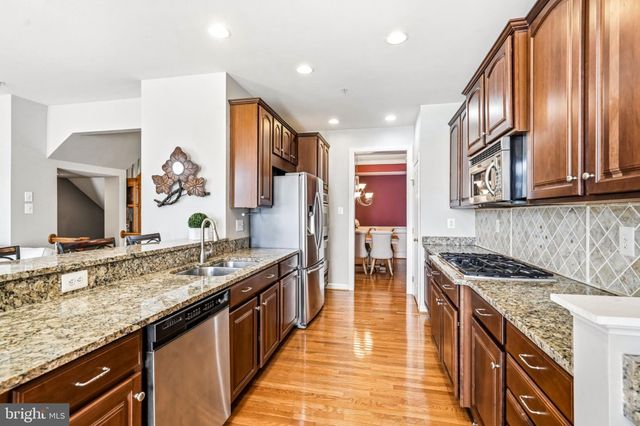 331 VILLAGE WAY, Chalfont, PA 18914