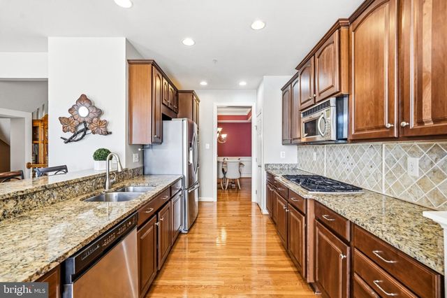 331 VILLAGE WAY, Chalfont, PA 18914