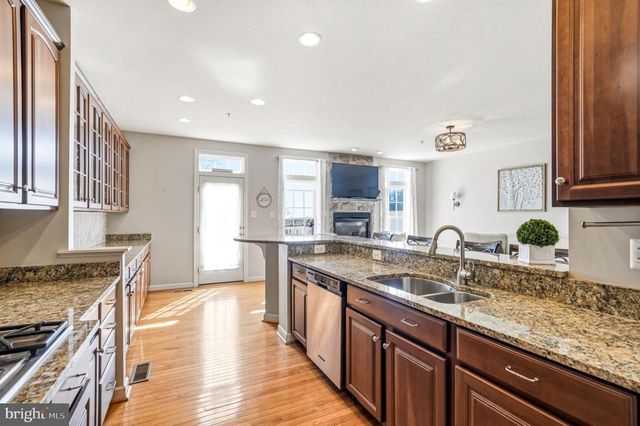 331 VILLAGE WAY, Chalfont, PA 18914