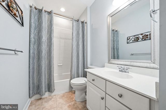 331 VILLAGE WAY, Chalfont, PA 18914