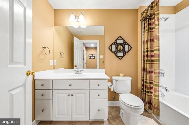 331 VILLAGE WAY, Chalfont, PA 18914