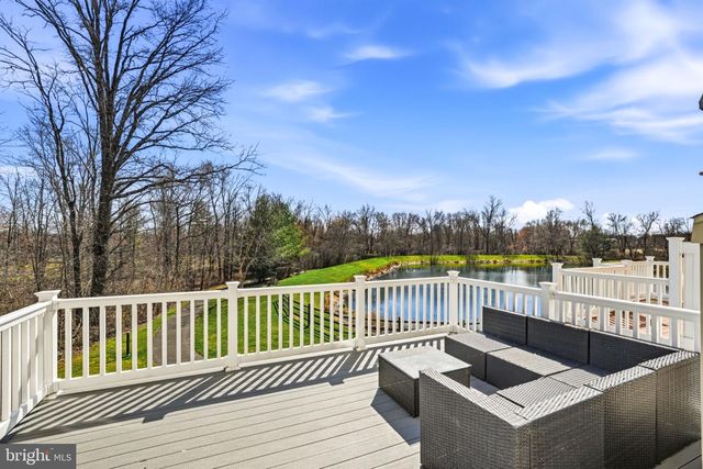 331 VILLAGE WAY, Chalfont, PA 18914