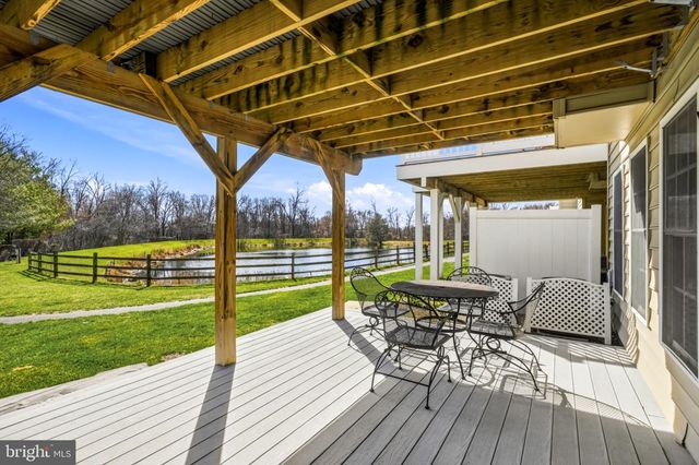 331 VILLAGE WAY, Chalfont, PA 18914