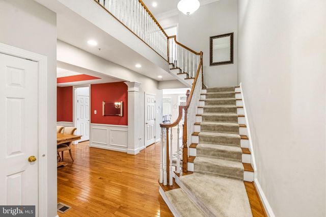 331 VILLAGE WAY, Chalfont, PA 18914