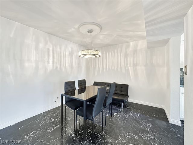 730 South Royal Crest Circle 424, Las Vegas, NV 89169