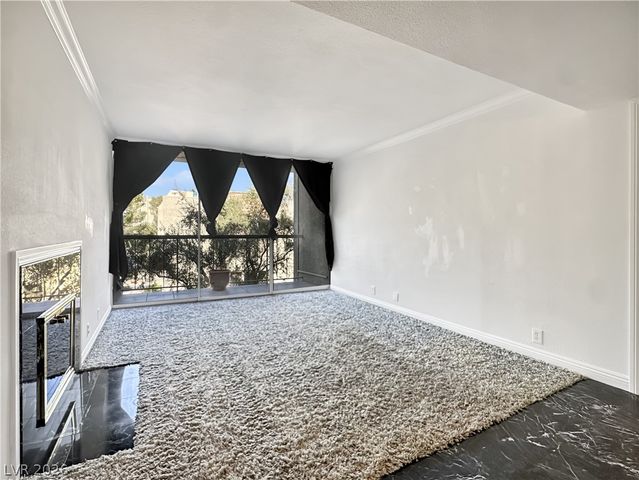 730 South Royal Crest Circle 424, Las Vegas, NV 89169