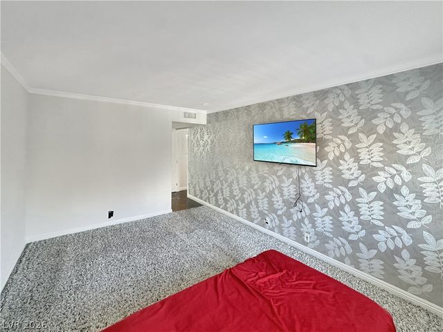 730 South Royal Crest Circle 424, Las Vegas, NV 89169