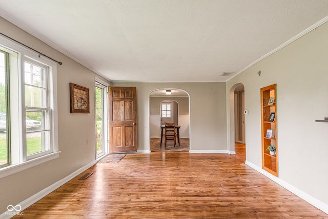 181 W 550 S, Columbus, IN 47201