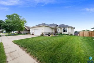 7708 W Justice St Street, Sioux Falls, SD 57106