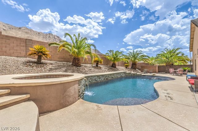 7064 New Moon Way, Las Vegas, NV 89110