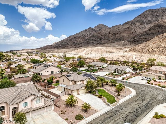 7064 New Moon Way, Las Vegas, NV 89110