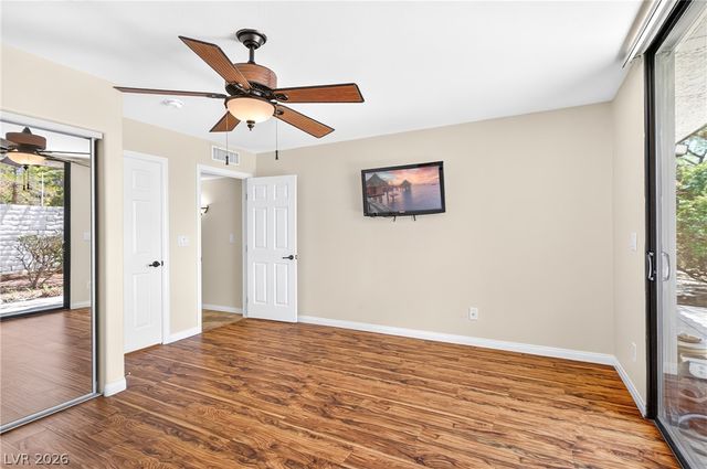 4587 Madreperla Street, Las Vegas, NV 89121