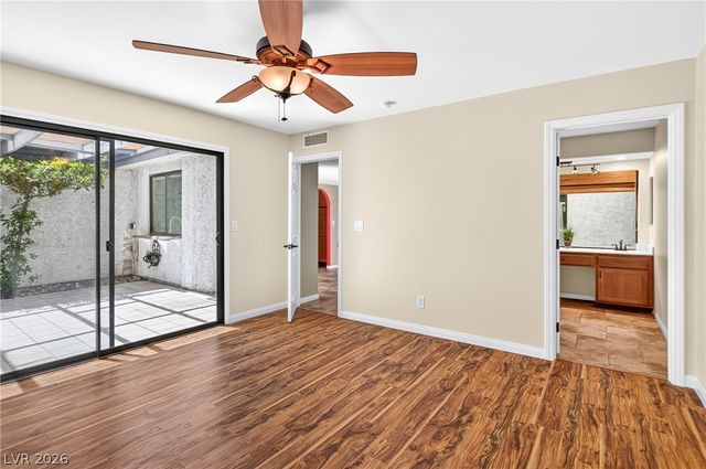 4587 Madreperla Street, Las Vegas, NV 89121