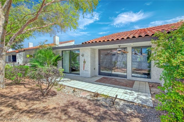 4587 Madreperla Street, Las Vegas, NV 89121