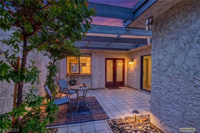 4587 Madreperla Street, Las Vegas, NV 89121