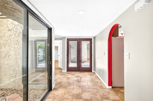 4587 Madreperla Street, Las Vegas, NV 89121