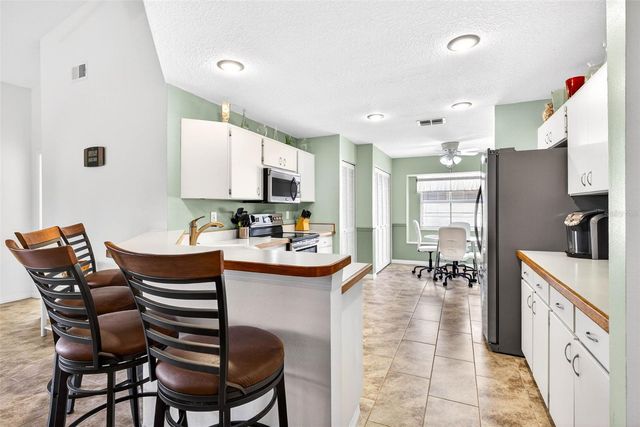 735 MCDANIEL STREET 735, Sun City Center, FL 33573