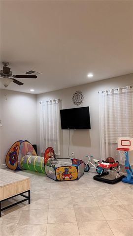 9909 VICTORY GALLOP LOOP, Ruskin, FL 33573