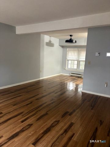 54 Rope Ferry Road C55, Waterford, CT 06385