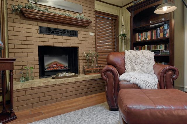 220 Texas Dr, Hideaway, TX 75771