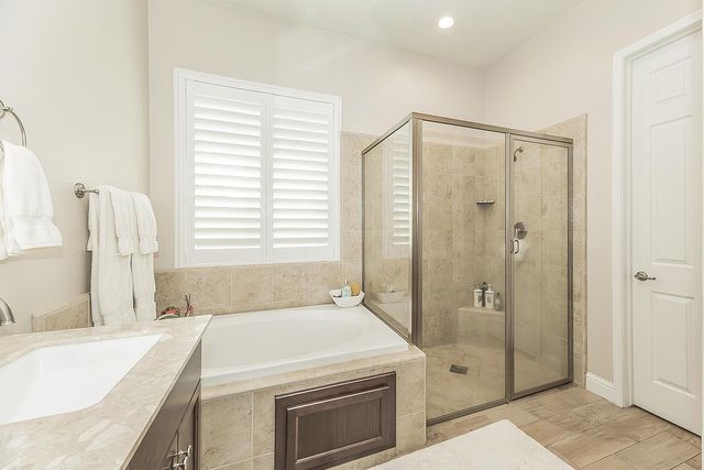 1924 E Via Fiore Avenue, Fresno, CA 93730