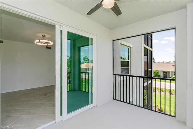 18451 COPPERHEAD CT N 522, Lehigh Acres, FL 33936